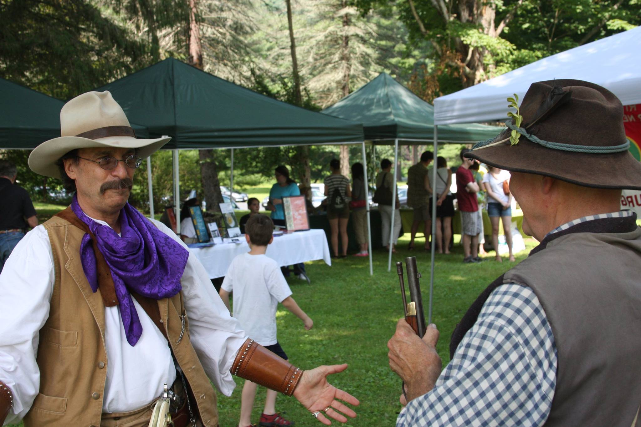 The Cowboy Dentist meets a Civil War Soldier at the Zane Grey Festival The Cowboy Dentist meets a Civil War Soldier at the Zane Grey Festival