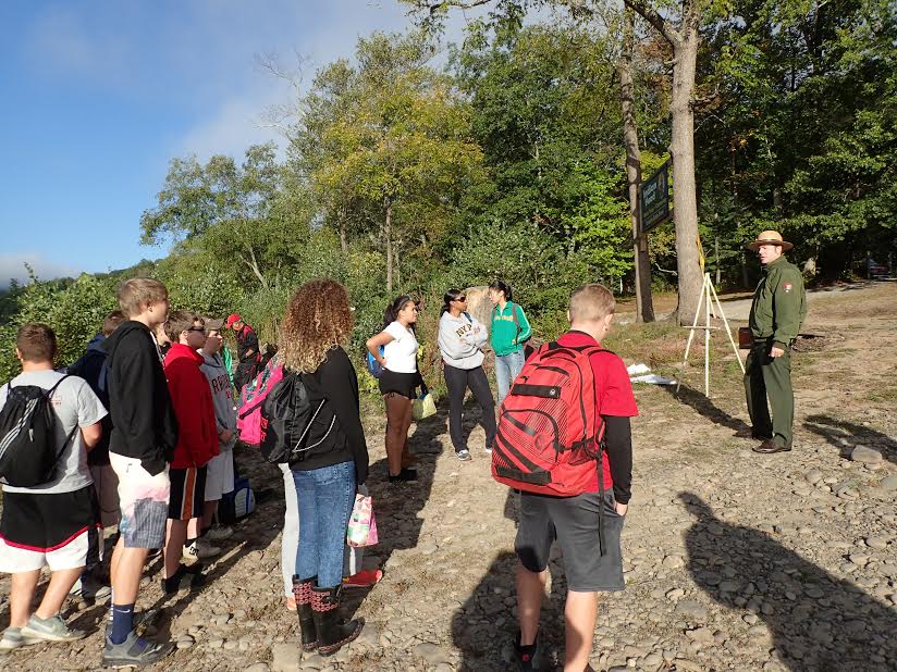 Park Ranger presenting a program on the Delaware River. Park Ranger presenting a program on the Delaware River.
