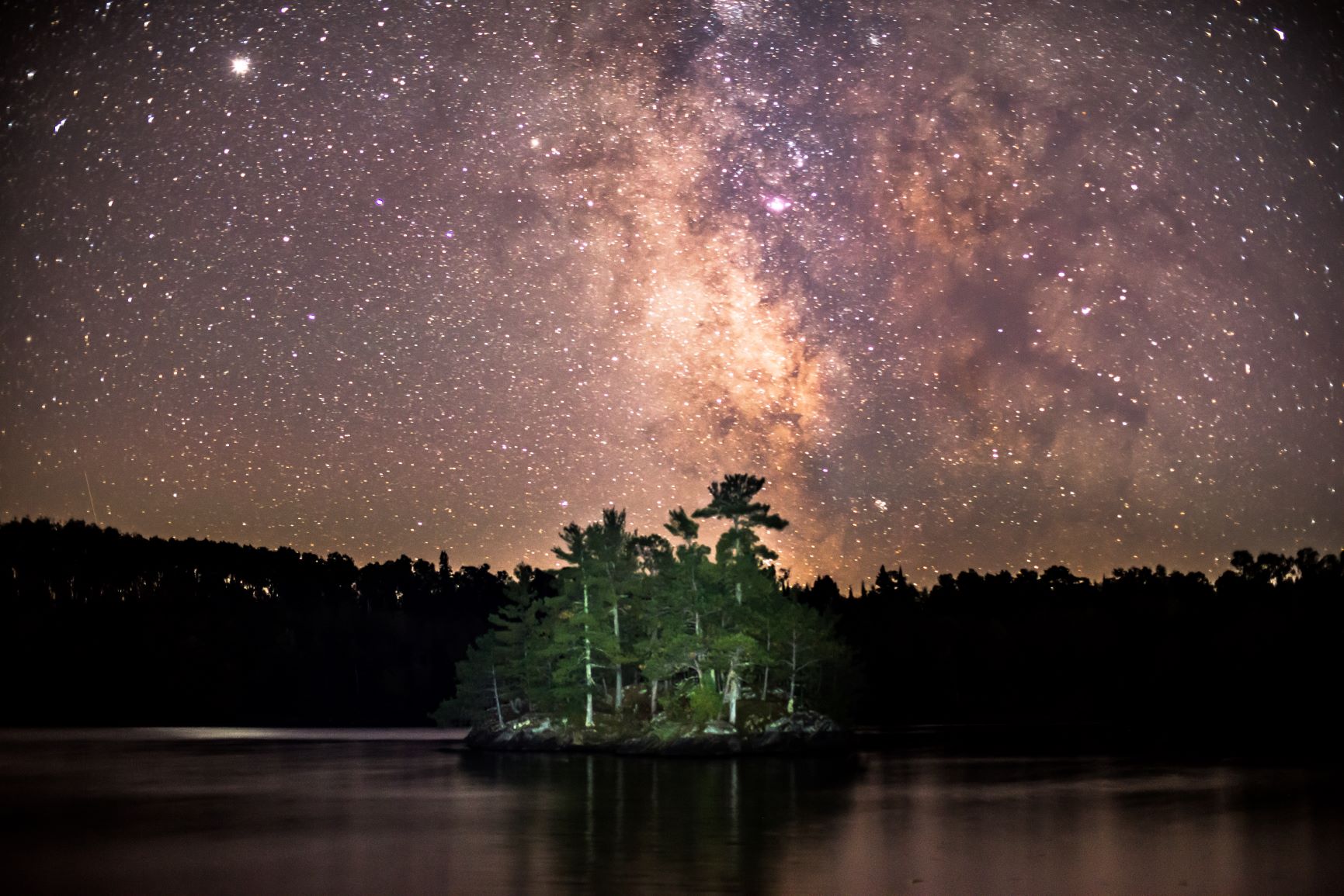 Aspen Bench Island Night sky above Aspen Bench Island at Voyageurs National Park