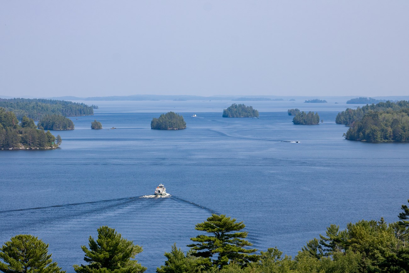 Guided Tours - Voyageurs National Park (U.S. National Park Service)