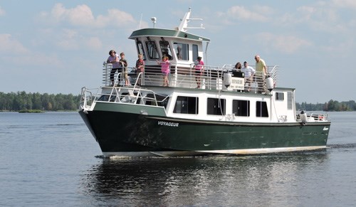 The Voyageur Tour Boat