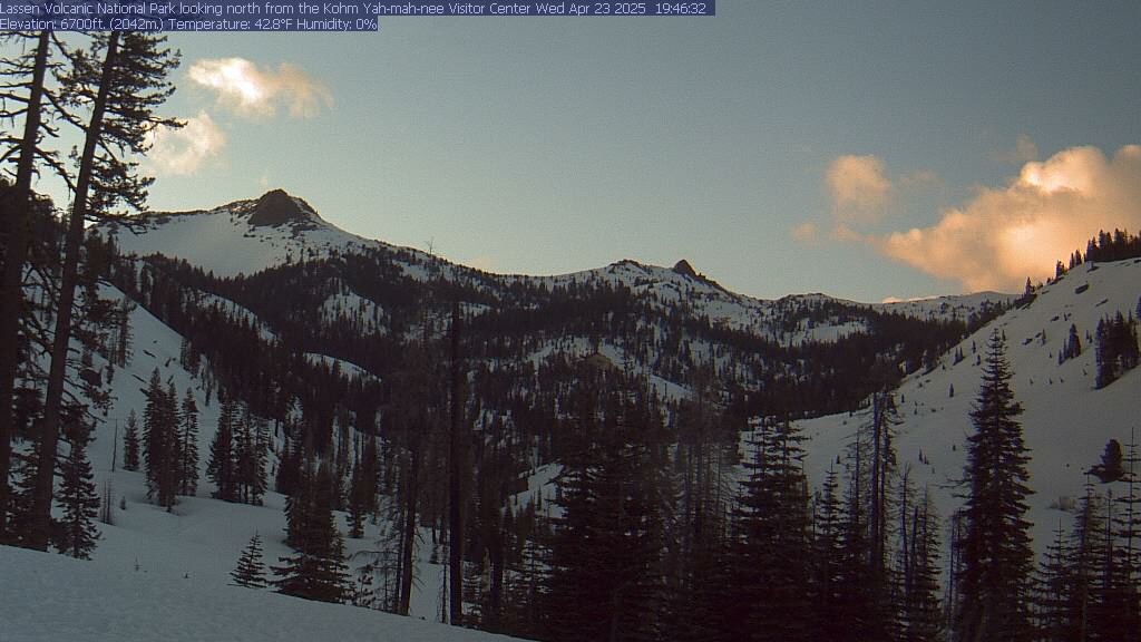 Lassen Volcanic National Park Visitor Center - Web Cam