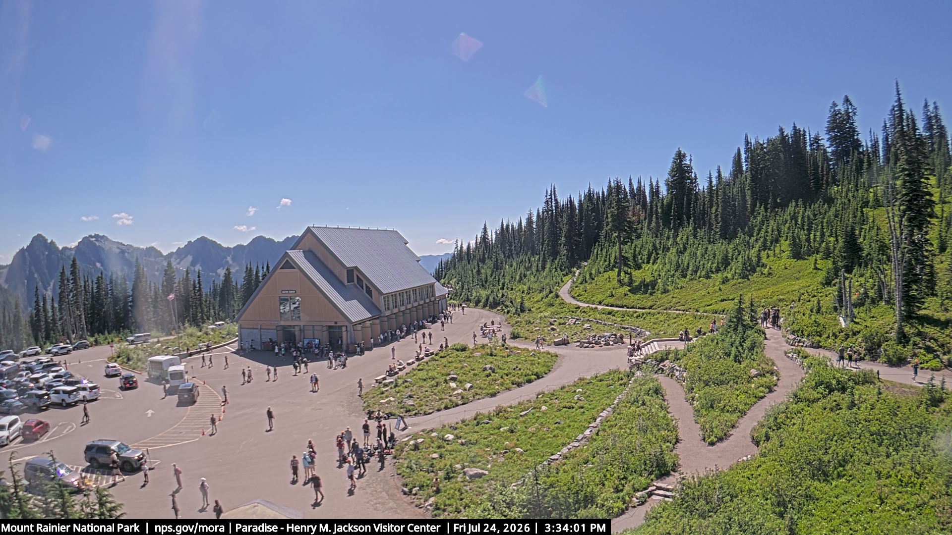 Jackson Visitor Center webcam frame at Paradise on Mount Rainier.