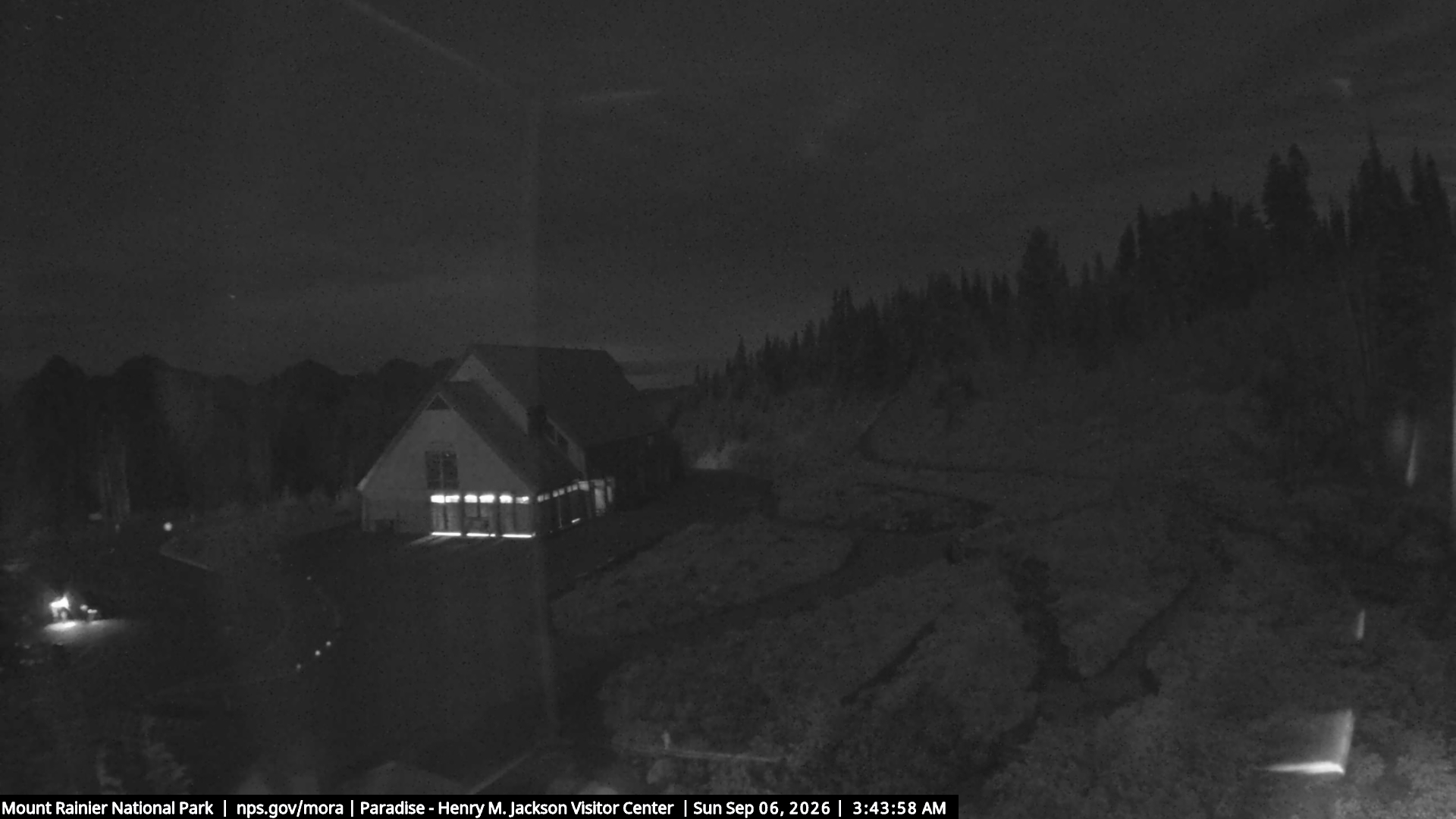 Jackson Visitor Center webcam frame at Paradise on Mount Rainier.