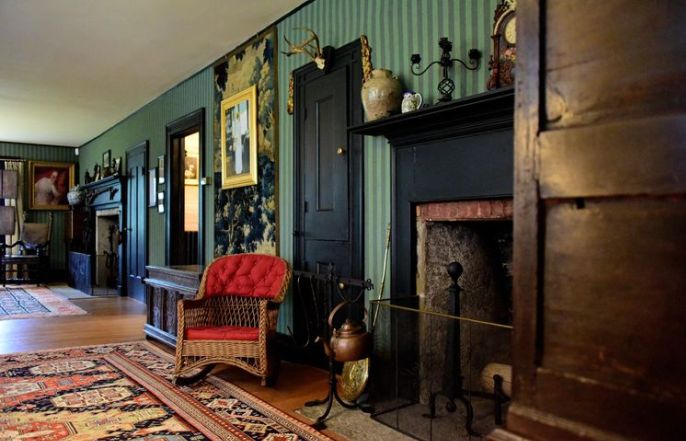 Weir House Living Room - Photo by Xiomaro Web