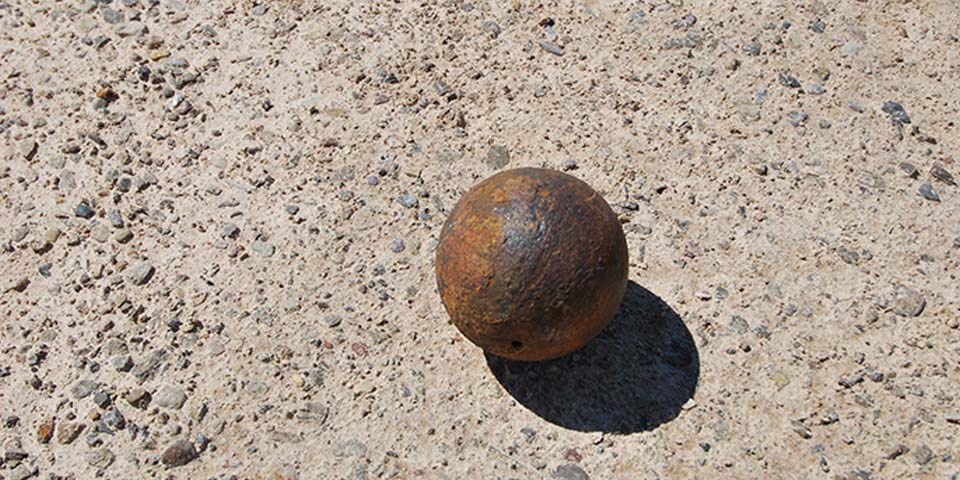 Spanish cannon ball found in the dunes