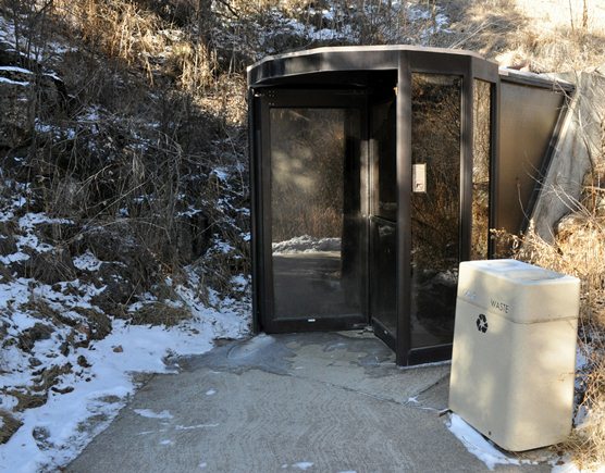 Photo showing the revolving door at Wind Cave's Walk-In Entrance