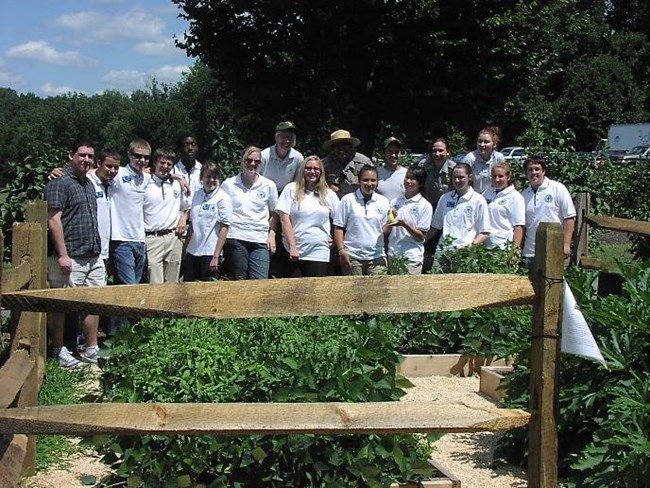 Group photo of Interns and Youth Conservation Corps members in one of Wolf Trap's vegetable gardens Group photo of Interns and Youth Conservation Corps members in one of Wolf Trap's vegetable gardens
