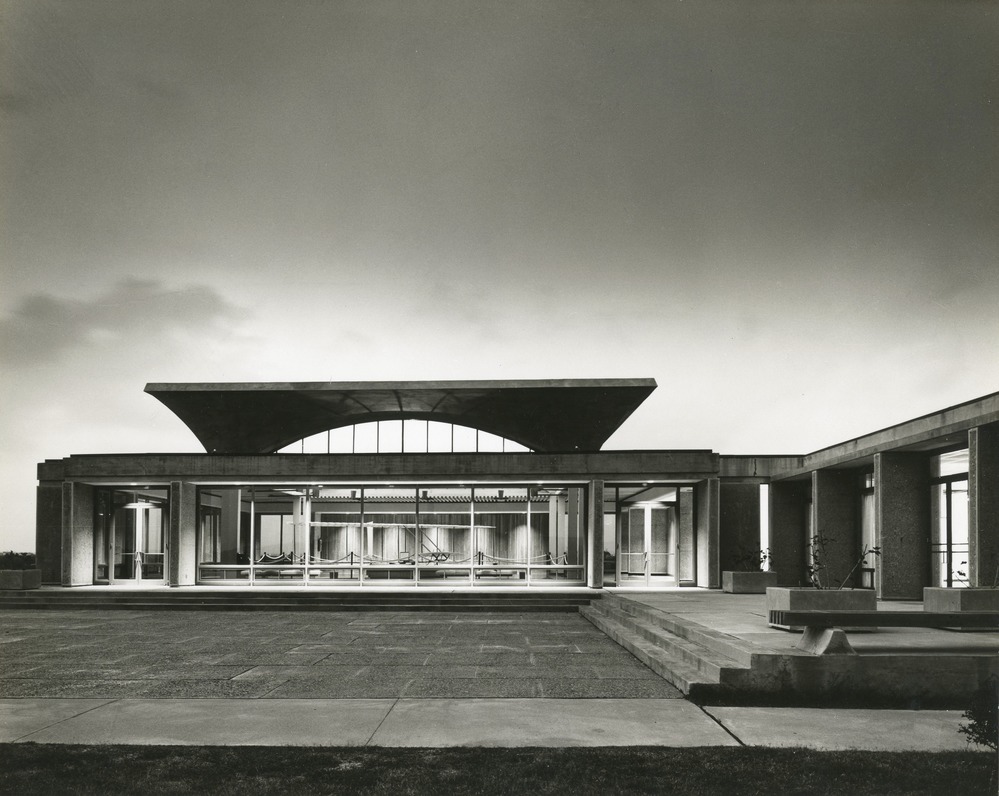 Black and white photo of Wright Brothers National Memorial Visitor Center.