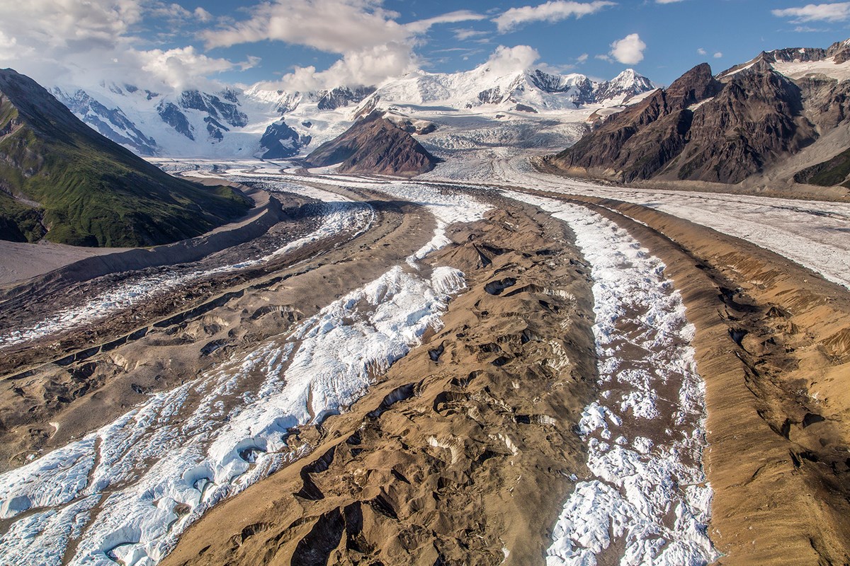 Medial moraines on the Kennicott Glacier