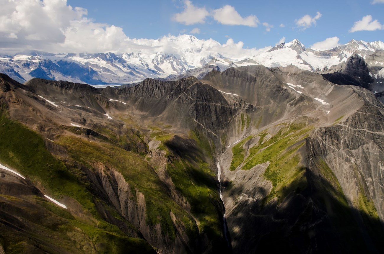 Wrangell Mountains near Hidden Lake