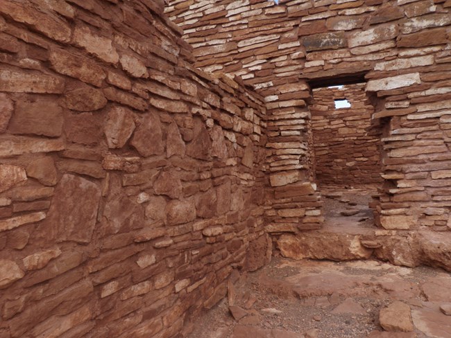 An interior opening through the walls of Lomaki Pueblo