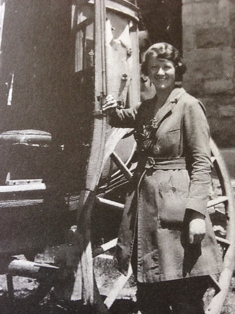 A picture of Peg Lindsley in her uniform A picture of Peg Lindsley in her uniform