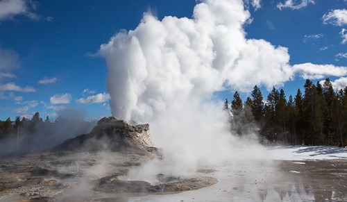 Castle Geyser