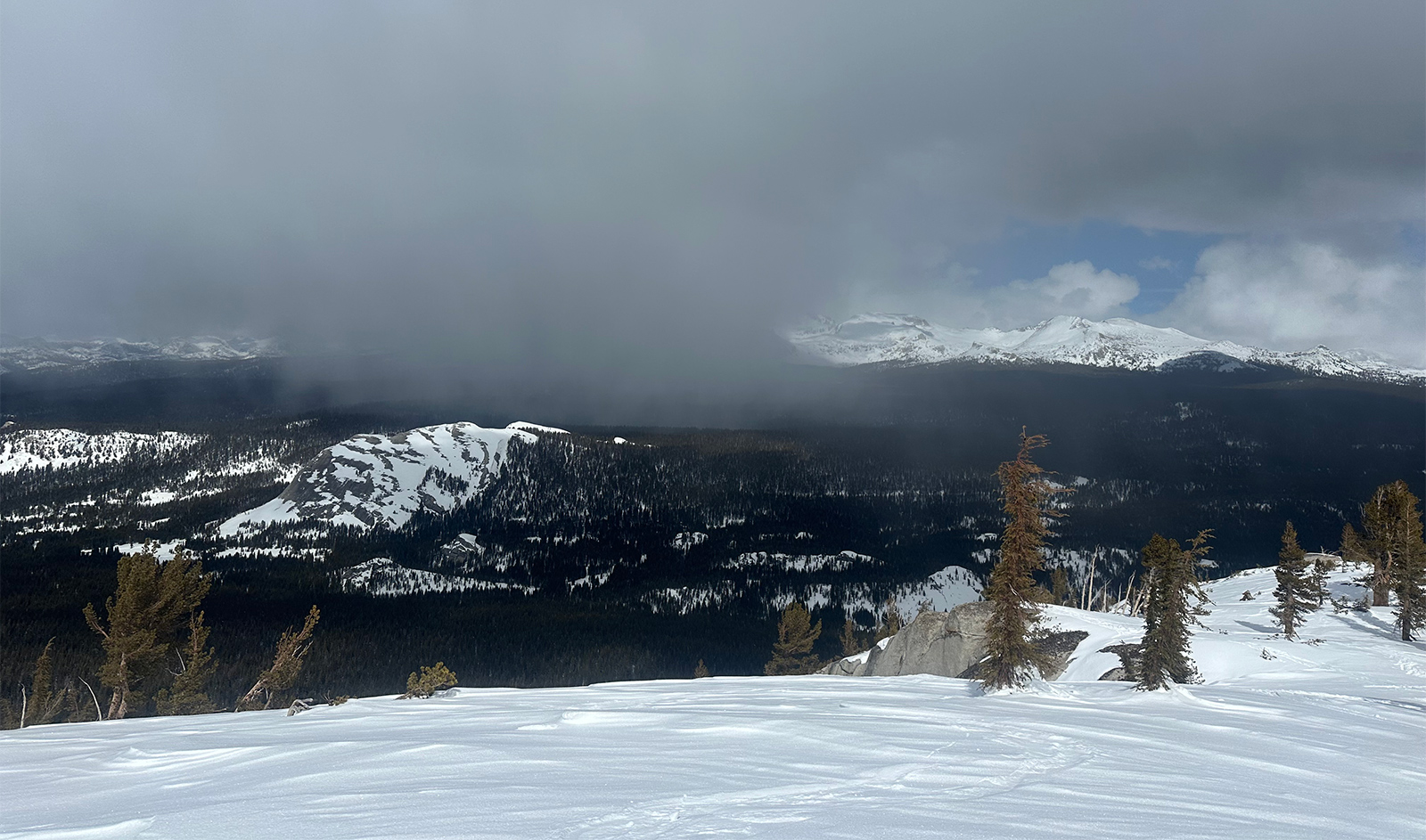 Snow squall over Lembert Dome on March 7, 2024.