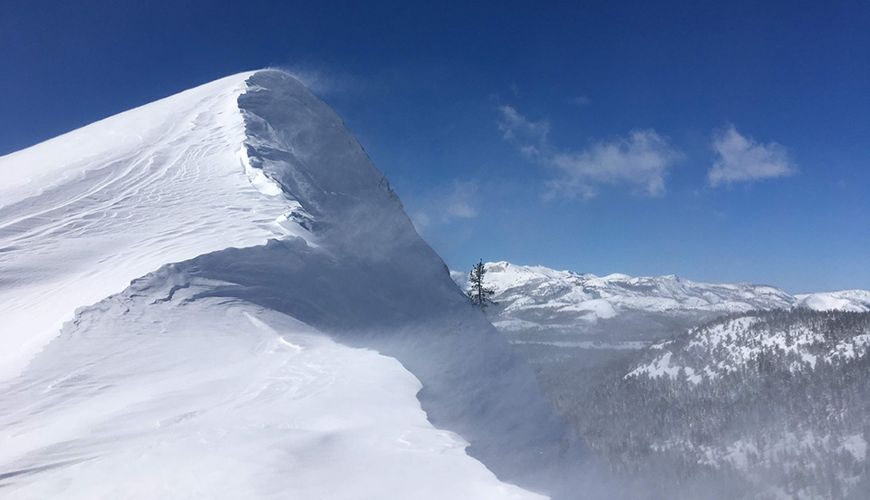 Winds on Lembert Dome on February 18, 2019. Winds on Lembert Dome on February 18, 2019.