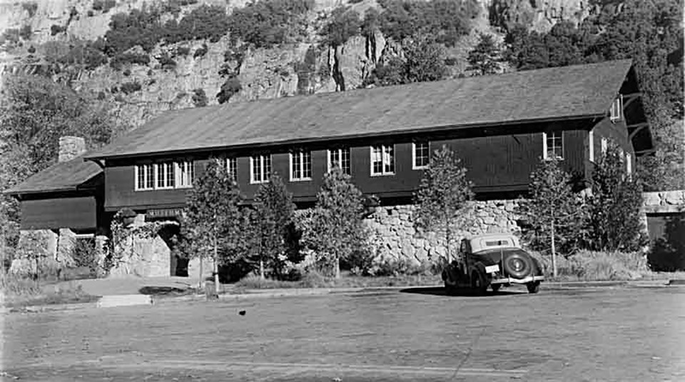 Picture of Yosemite Museum from the 1950s