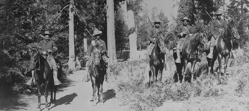 Buffalo soldiers on horseback in 1899, 24th infantry