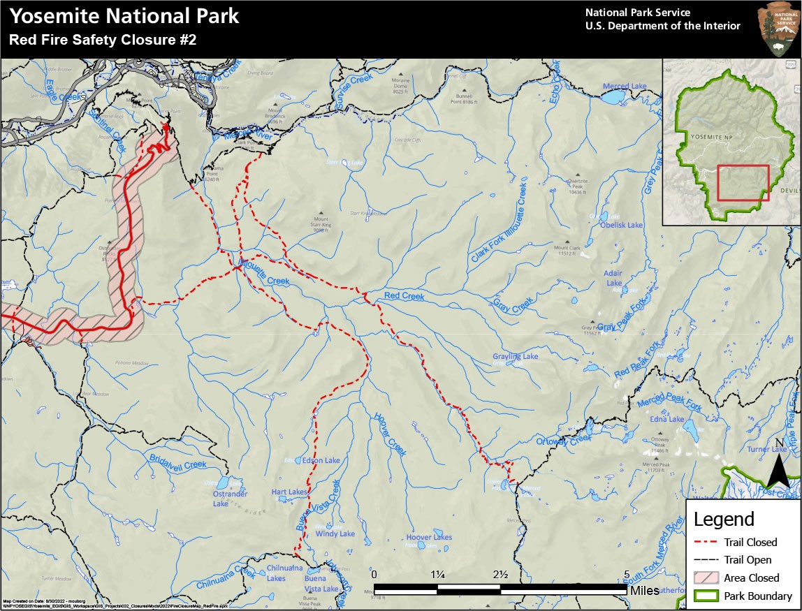 Map showing trail closure from near Illilouette Creek to Lower and Upper Merced Pass Lakes