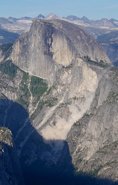 Rockfall - Yosemite National (U.S. National Park