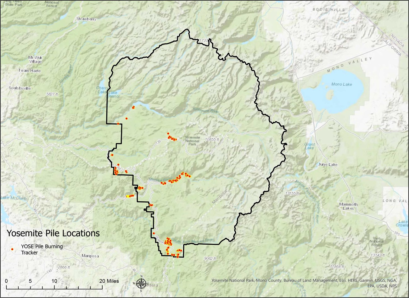 Burn piles Map of Yosemite National Park showing burn piles in the Wawona, El Portal, Yosemite Valley, Foresta, Crane Flat, White Wolf, and Hetch Hetchy areas. concentrated