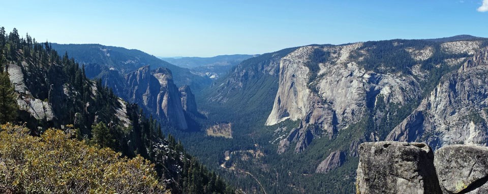 Yosemite Valley as seen from the trail between Taft Point and Sentinel Dome