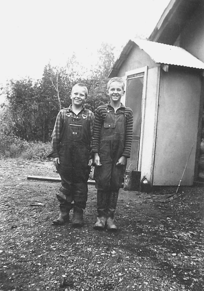 Al Hendricks Jr with Stanton Patty, as young boys