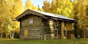 Slaven's Roadhouse and fall colors