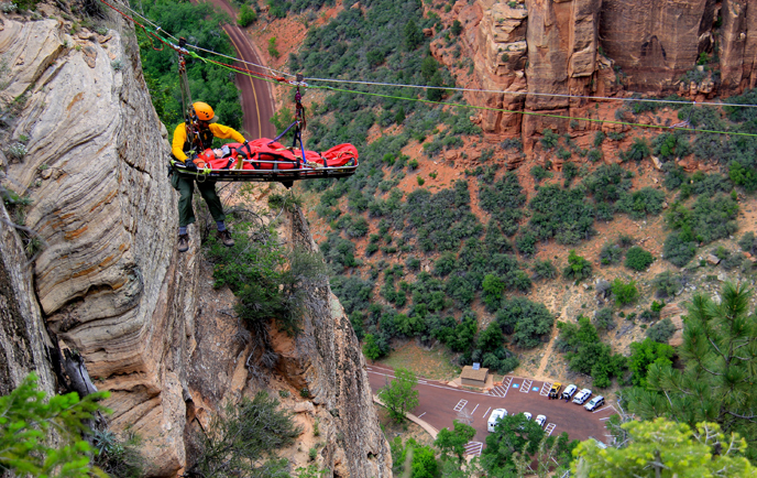 Hidden Canyon highline with the Weeping Rock Parking area below.