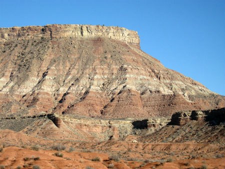 Moenkopi outcrop near Virgin, Utah