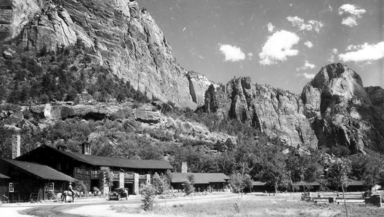 Zion Lodge