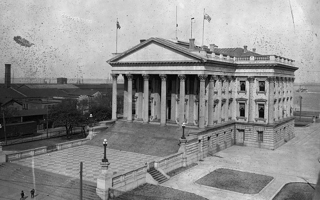 Black and white photos of United States Custom House, between 1900-1920. 